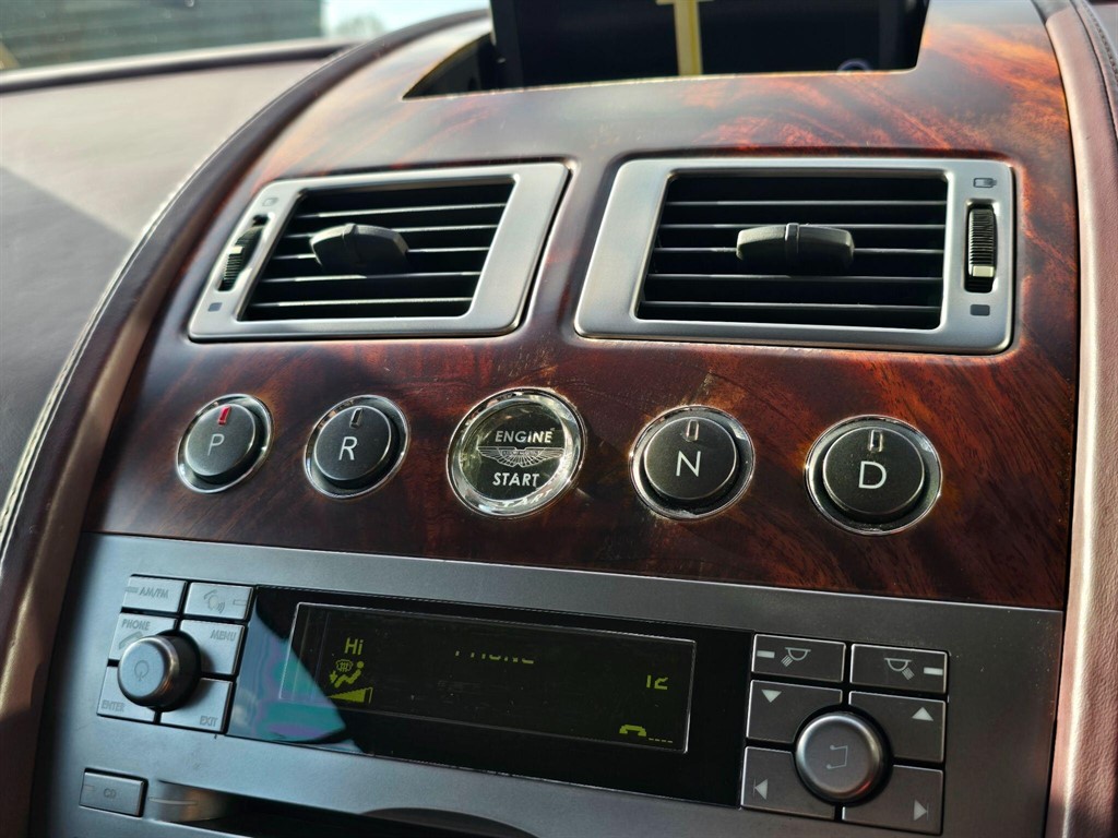 Used Aston Martin DB9 2005 for sale - 77965538: Photo 25