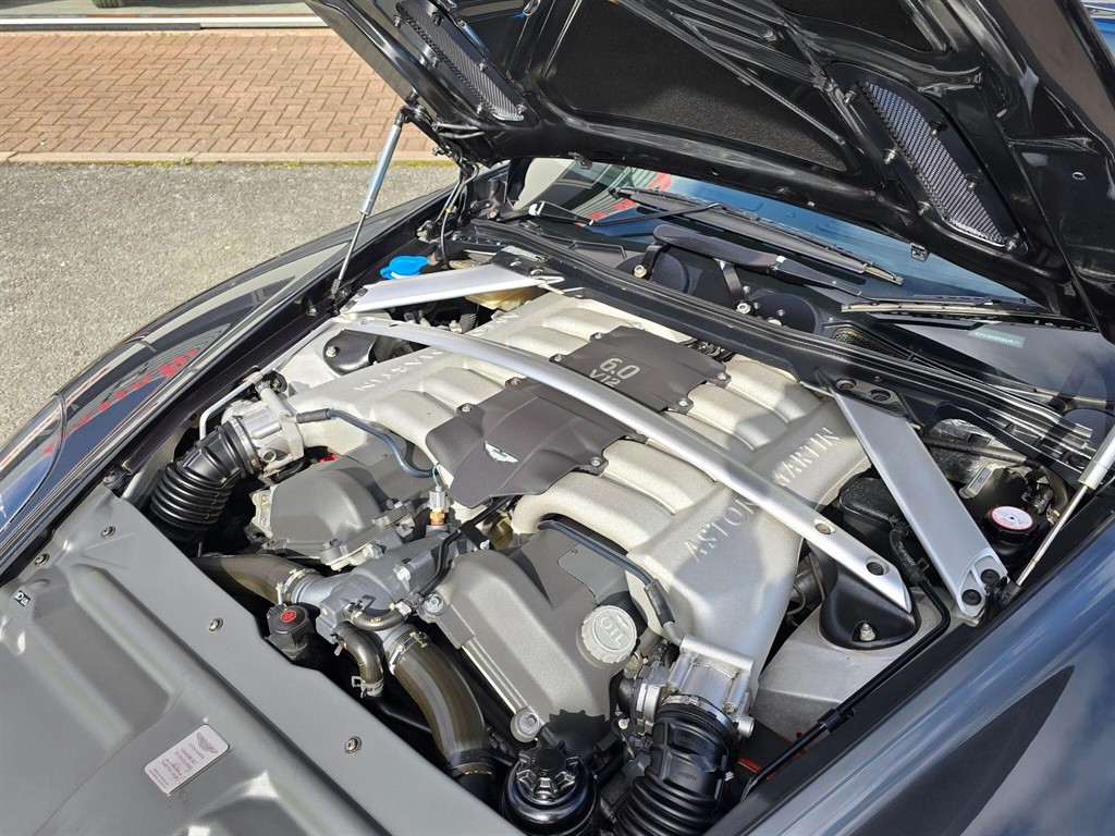 Used Aston Martin DB9 2005 for sale - 77965538: Photo 33