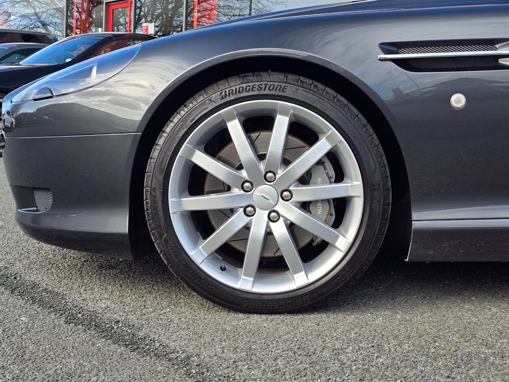 Used Aston Martin DB9 2005 for sale - 77965538: Photo 37