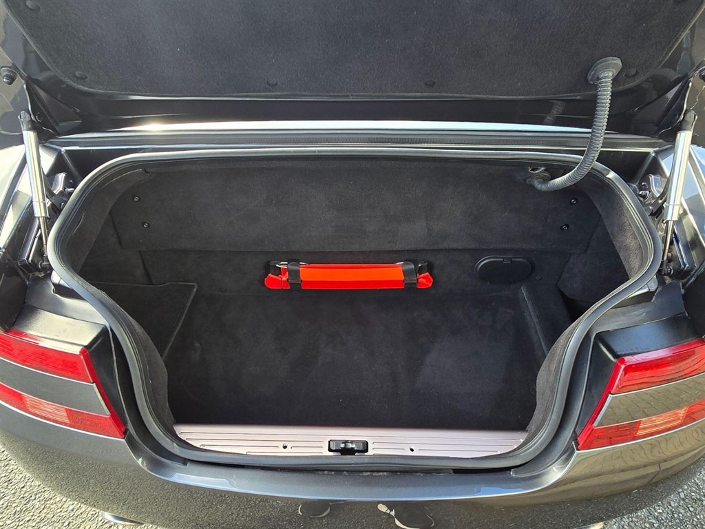 Used Aston Martin DB9 2005 for sale - 77965538: Photo 42