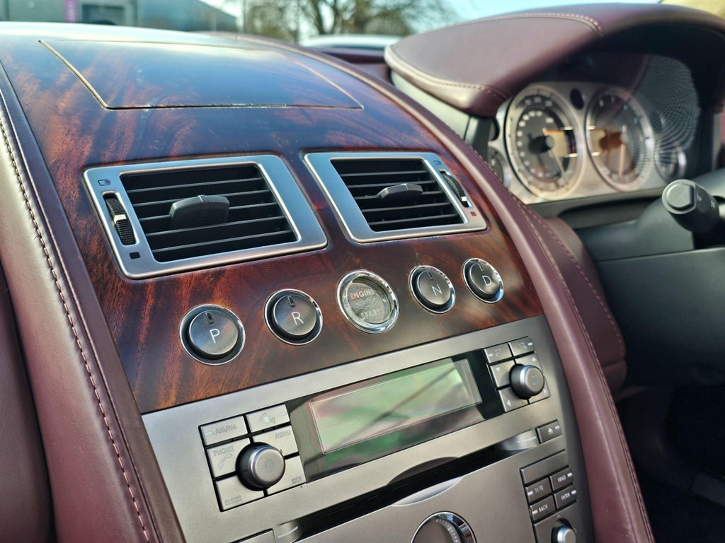 Used Aston Martin DB9 2005 for sale - 77965538: Photo 45