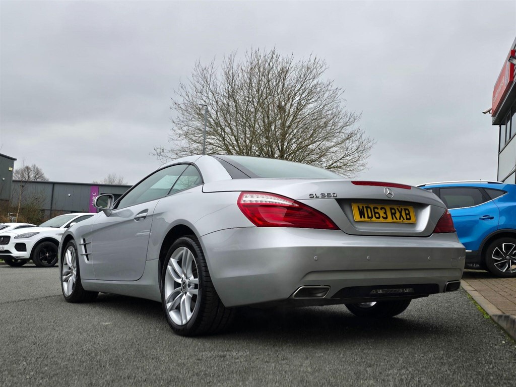 Used Mercedes-Benz SL 2013 for sale - 77763087: Photo 11