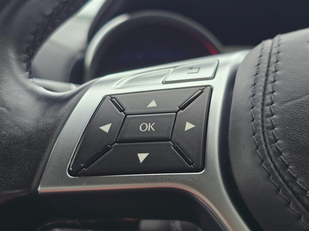 Used Mercedes-Benz SL 2013 for sale - 77763087: Photo 30