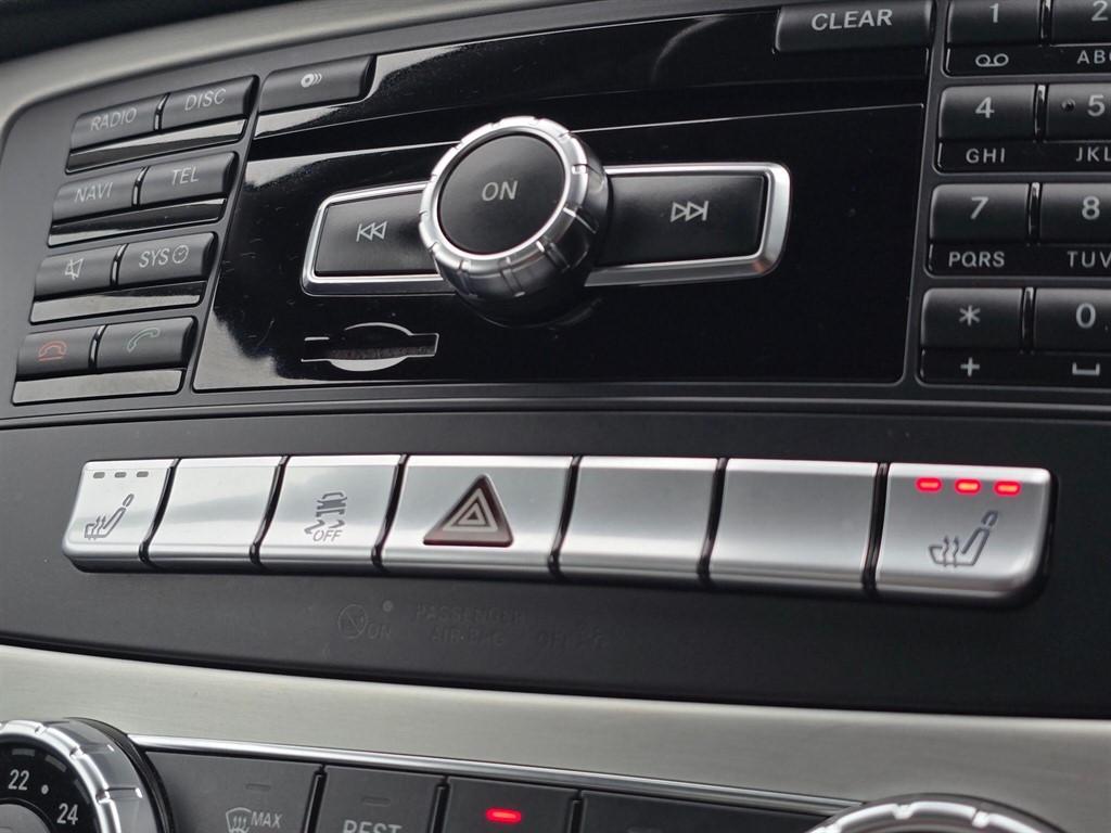 Used Mercedes-Benz SL 2013 for sale - 77763087: Photo 33