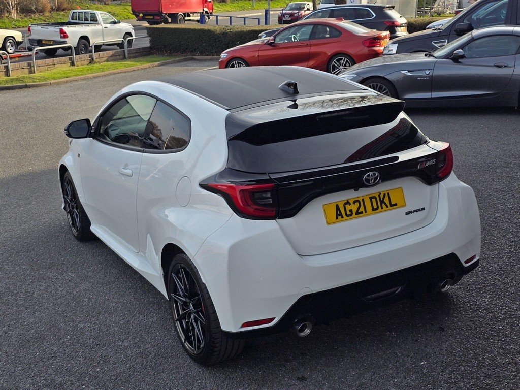 Used Toyota Yaris 2021 for sale - 77965537: Photo 11