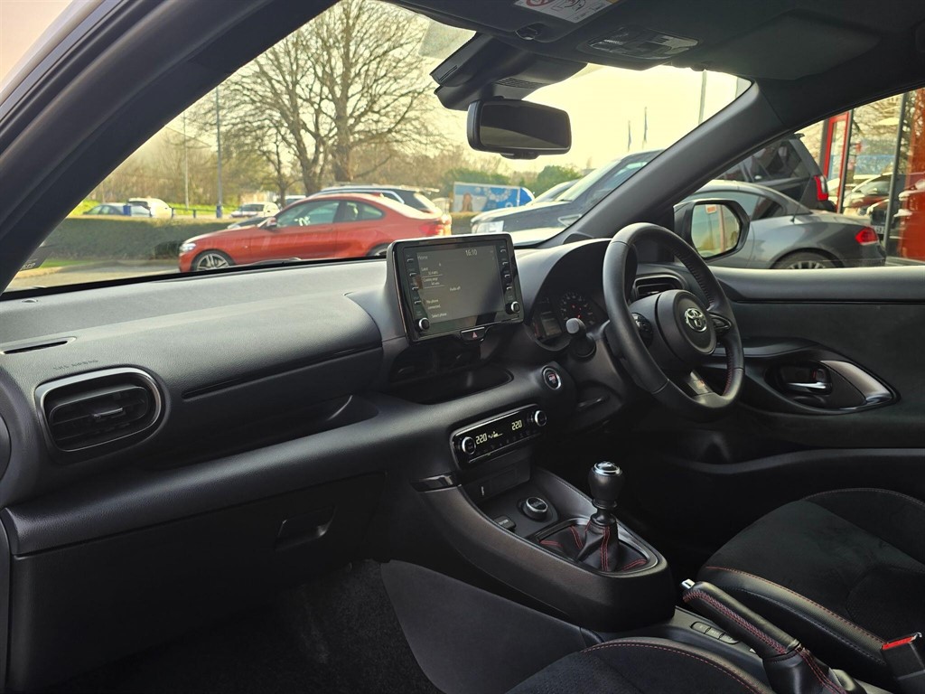 Used Toyota Yaris 2021 for sale - 77965537: Photo 20