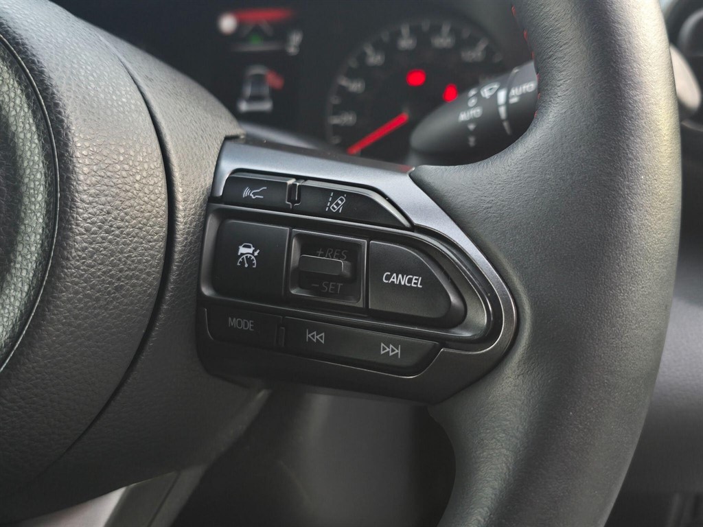 Used Toyota Yaris 2021 for sale - 77965537: Photo 27