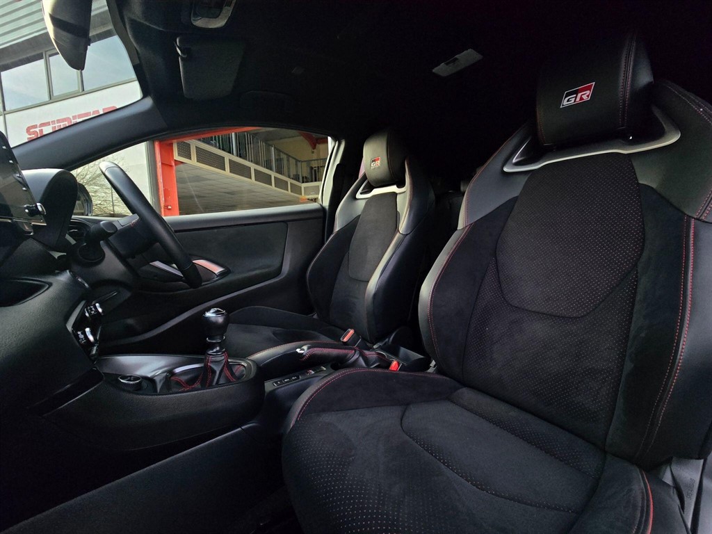 Used Toyota Yaris 2021 for sale - 77965537: Photo 46