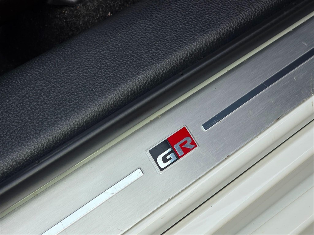 Used Toyota Yaris 2021 for sale - 77965537: Photo 48