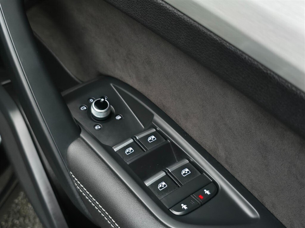 Used Audi Q5 2020 for sale - 77517216: Photo 33