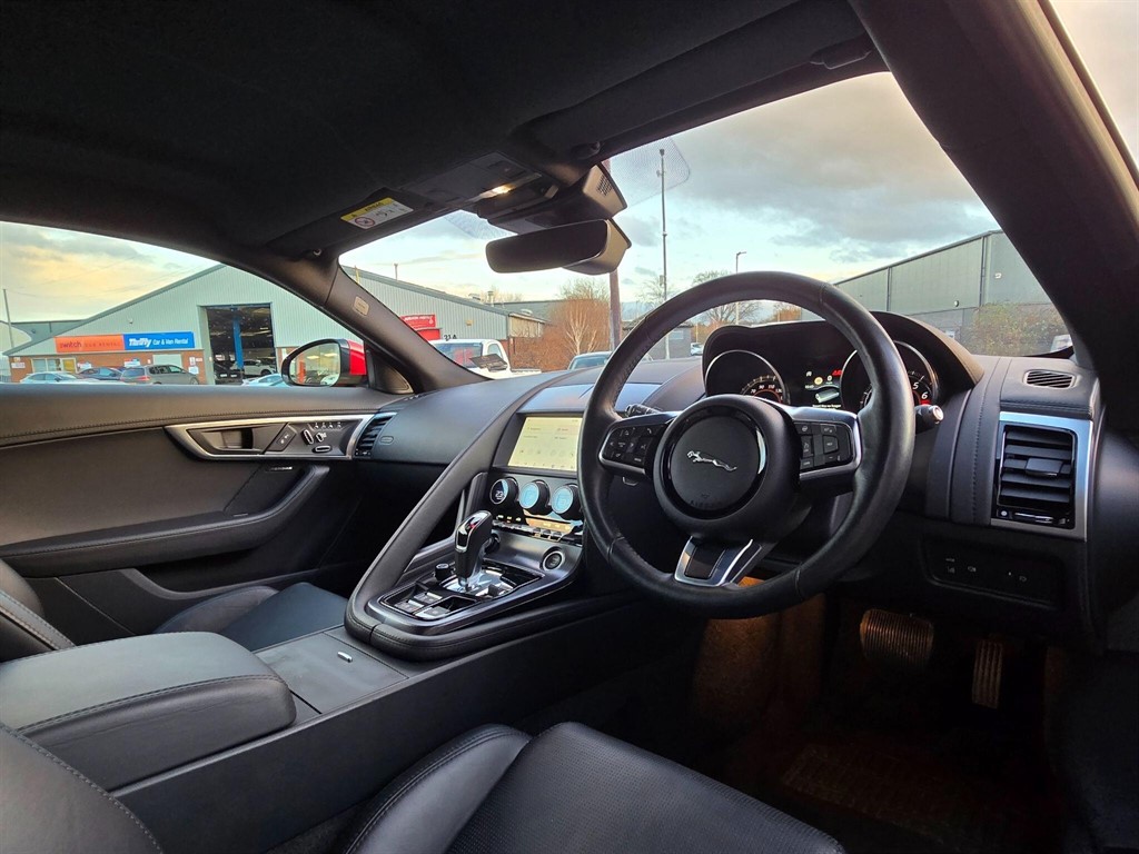 Used Jaguar F-Type 2020 for sale - 77517218: Photo 12