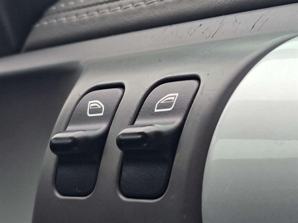 Used Porsche 911 2004 for sale - 78081502: Photo 18