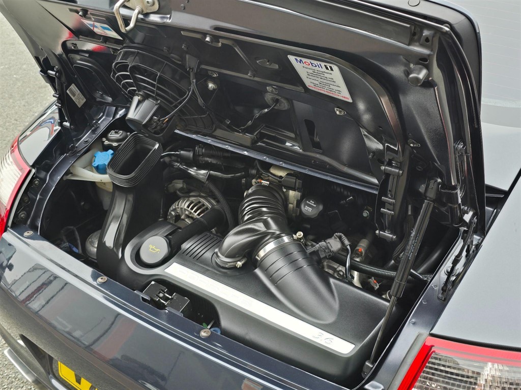 Used Porsche 911 2004 for sale - 78081502: Photo 19