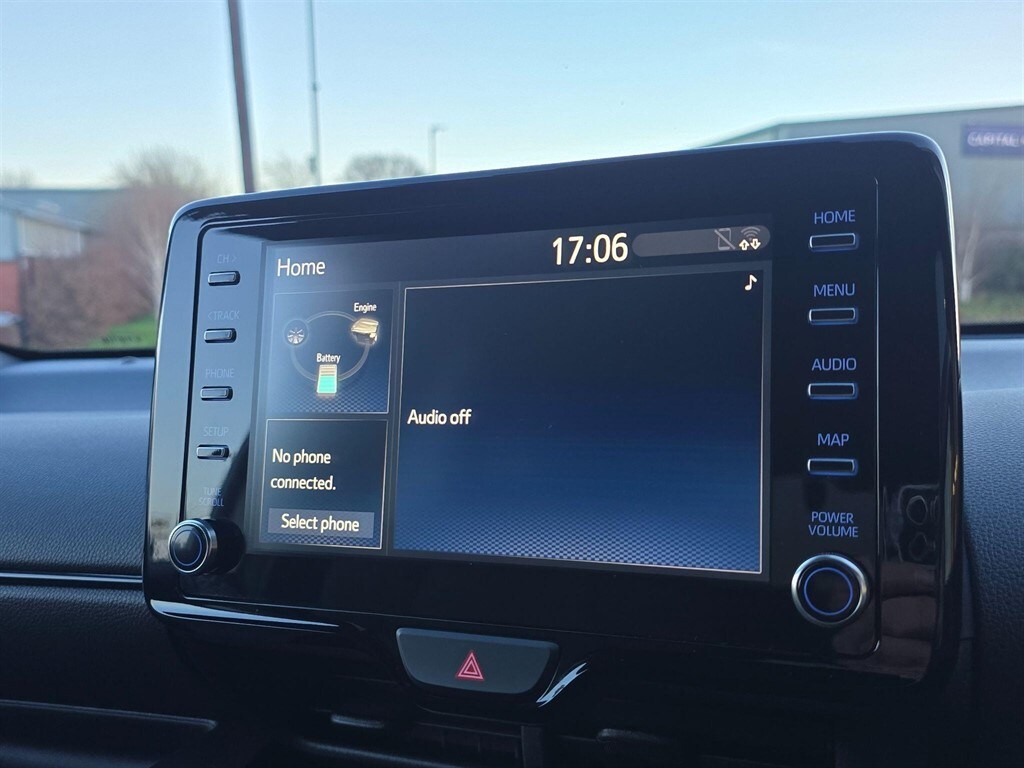 Used Toyota Yaris 2022 for sale - 77517206: Photo 42