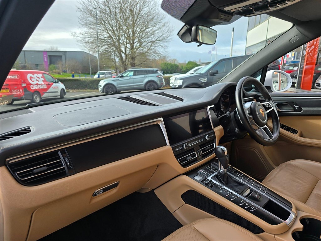 Used Porsche Macan 2019 for sale - 78028227: Photo 23