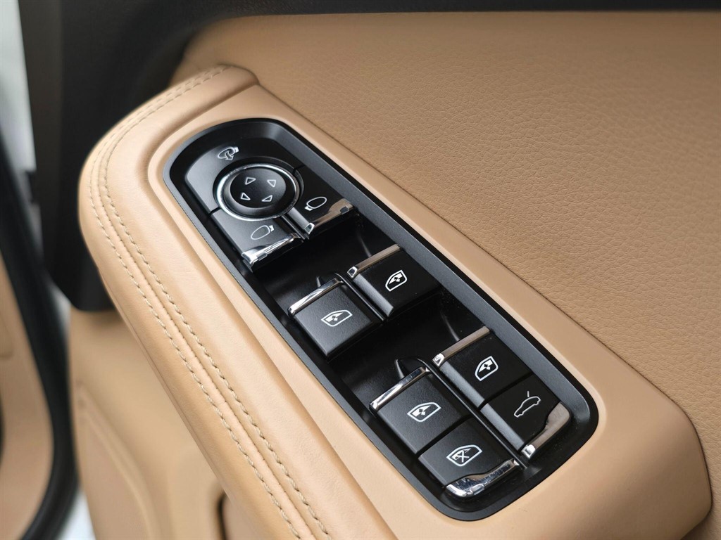 Used Porsche Macan 2019 for sale - 78028227: Photo 28