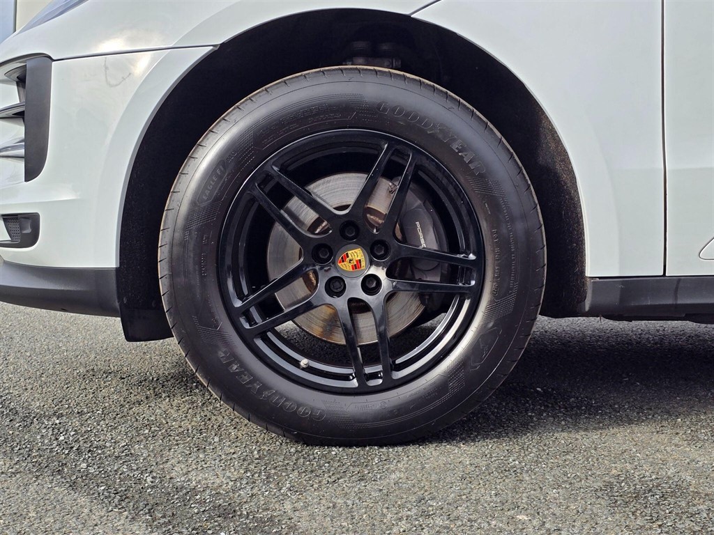 Used Porsche Macan 2019 for sale - 78028227: Photo 42