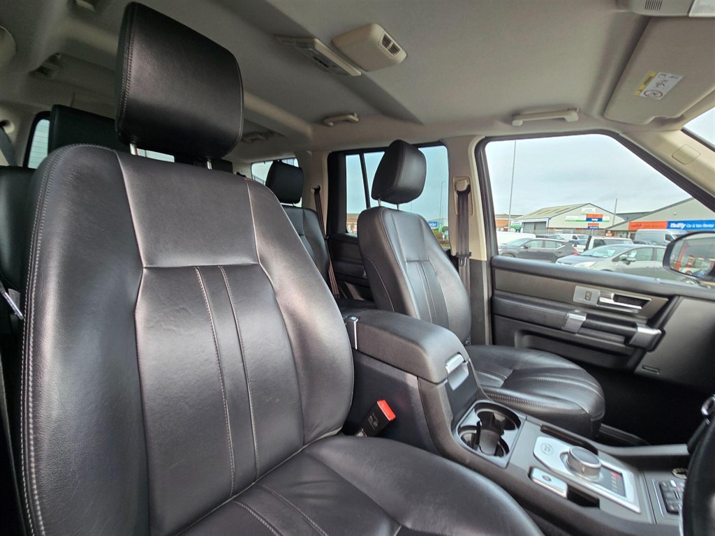 Used Land Rover Discovery 2016 for sale - 77965501: Photo 24