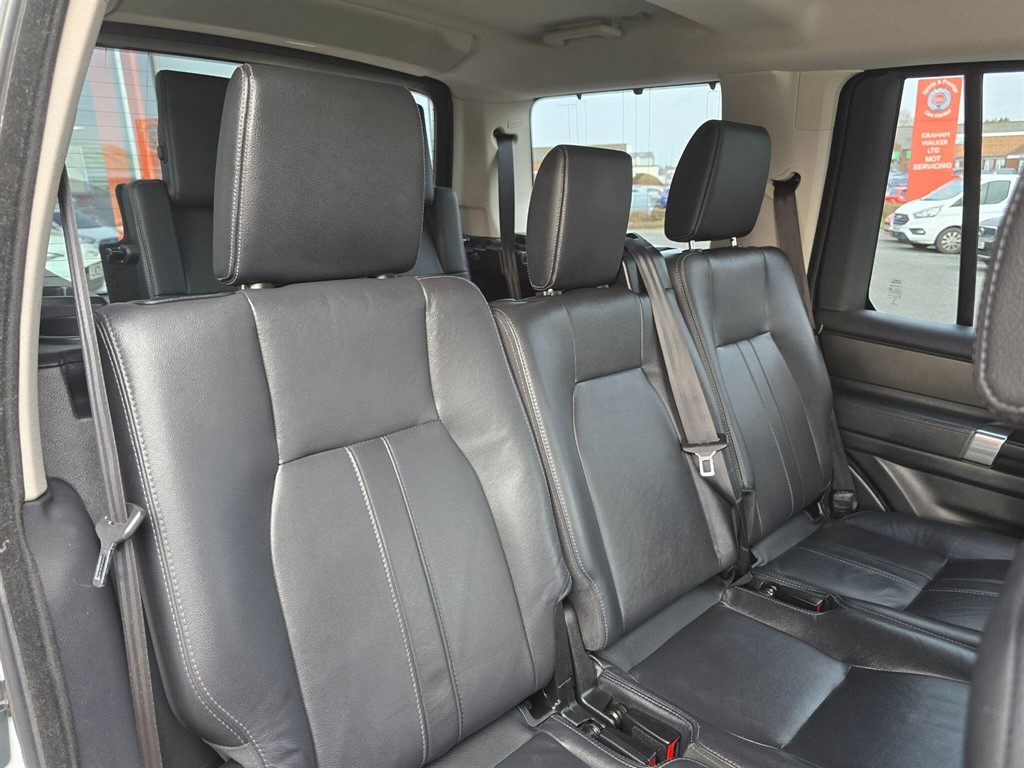 Used Land Rover Discovery 2016 for sale - 77965501: Photo 25