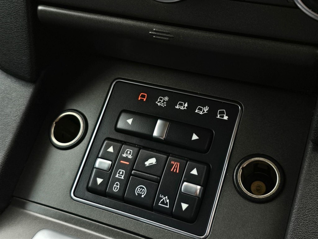 Used Land Rover Discovery 2016 for sale - 77965501: Photo 31