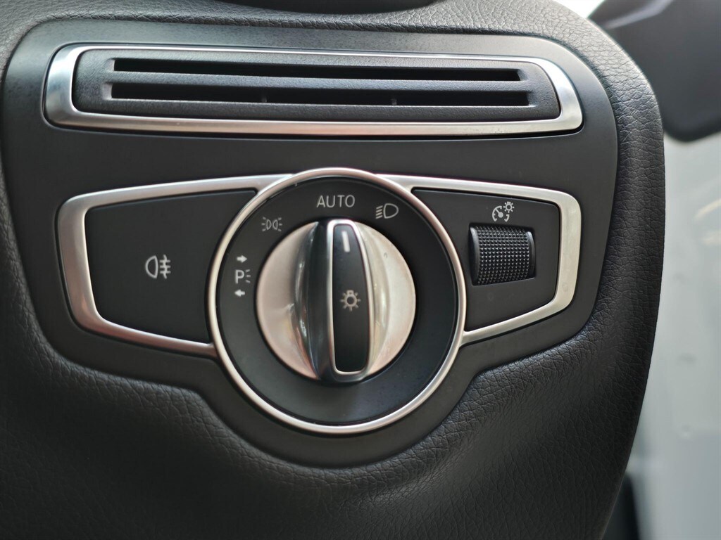 Used Mercedes-Benz C Class 2017 for sale - 77517209: Photo 27