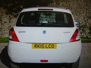 Used Suzuki Swift 2015 for sale - 76035630: Photo