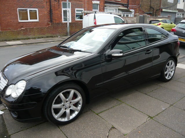 Used Mercedes-Benz C Class 2007 for sale - 76330887: Photo 4