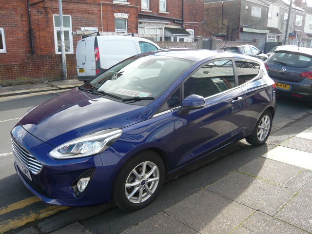 Used Ford Fiesta 2017 for sale - 76340952: Photo 3