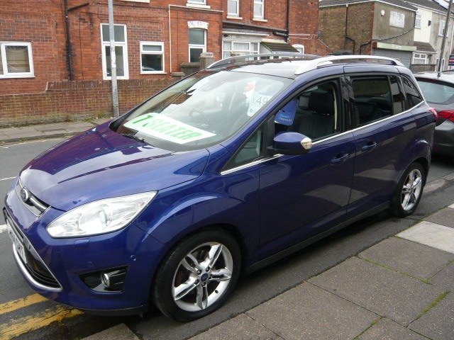 Used Ford Grand C-Max 2015 for sale - 75909243: Photo 4