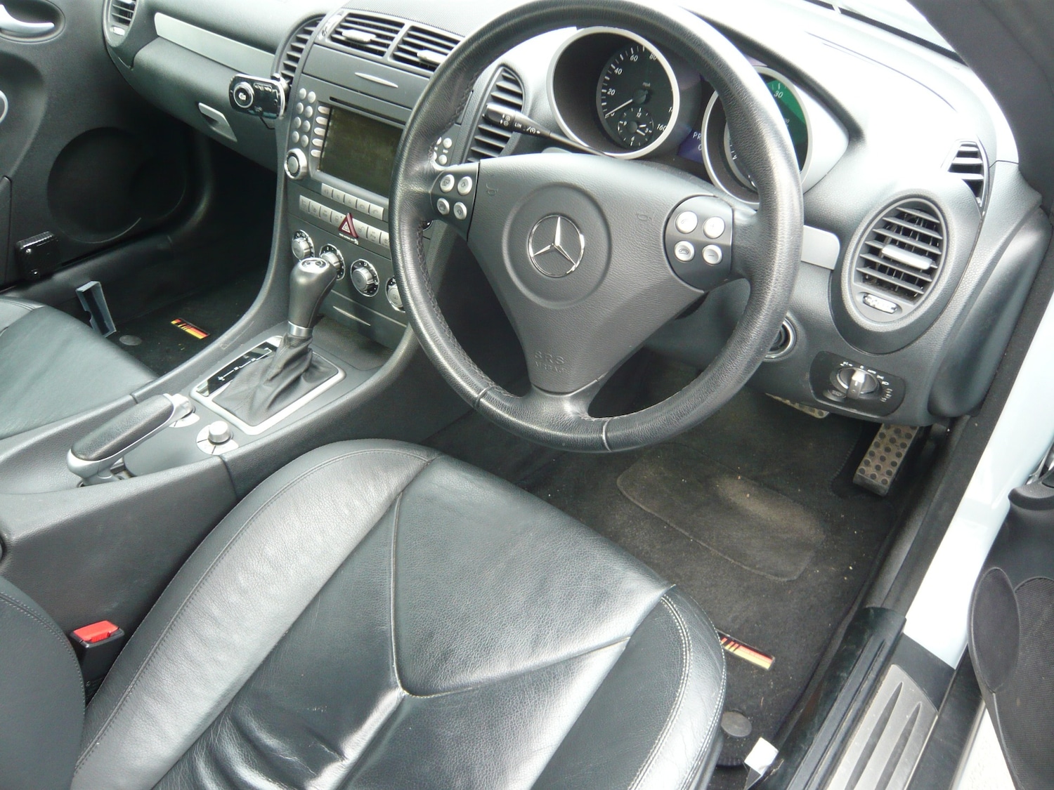 Used Mercedes-Benz SLK 2007 for sale - 77985068: Photo 8