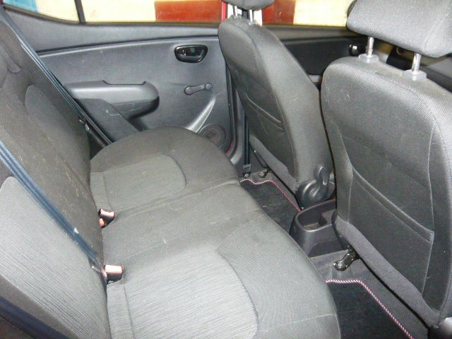 Used Hyundai i10 2011 for sale - 77543348: Photo 5