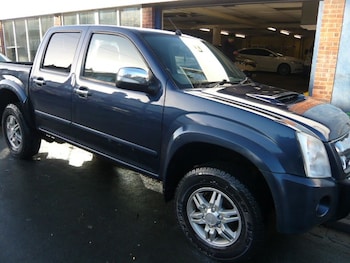 Used Isuzu Rodeo 2010 for sale - 76734646: Photo
