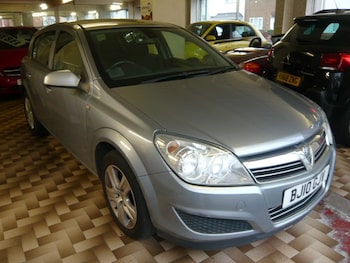 Vauxhall Astra feature image