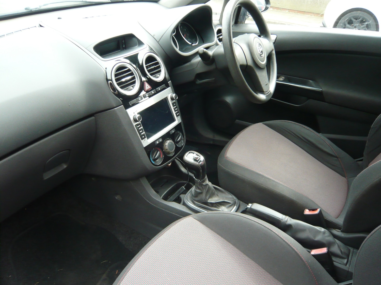 Used Vauxhall Corsa 2008 for sale - 78176014: Photo 7