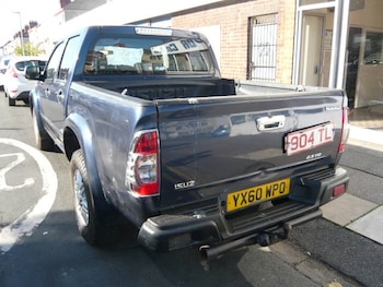 Used Isuzu Rodeo 2010 for sale - 74645072: Photo