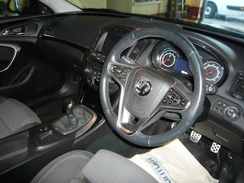 Used Vauxhall Insignia 2016 for sale - 77247620: Photo