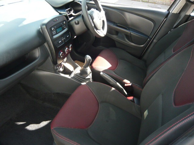 Used Renault Clio 2015 for sale - 75594408: Photo 8