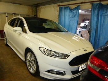 2016 (16) - 2.0 TDCi 180 Titanium 5dr