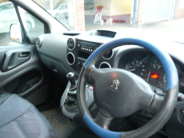 Used Peugeot Partner 2014 for sale - 76918082: Photo 10