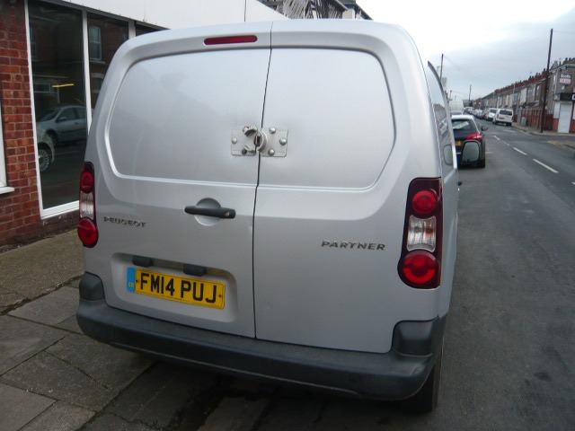 Used Peugeot Partner 2014 for sale - 76918082: Photo 3