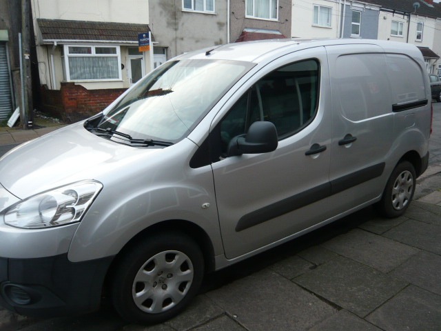 Used Peugeot Partner 2014 for sale - 76918082: Photo 5