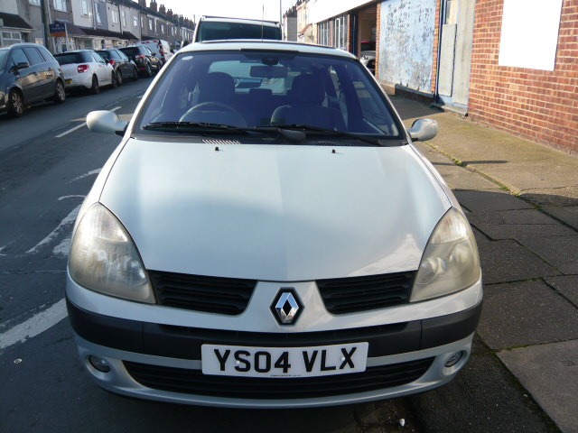 Used Renault Clio 2004 for sale - 77758706: Photo 3