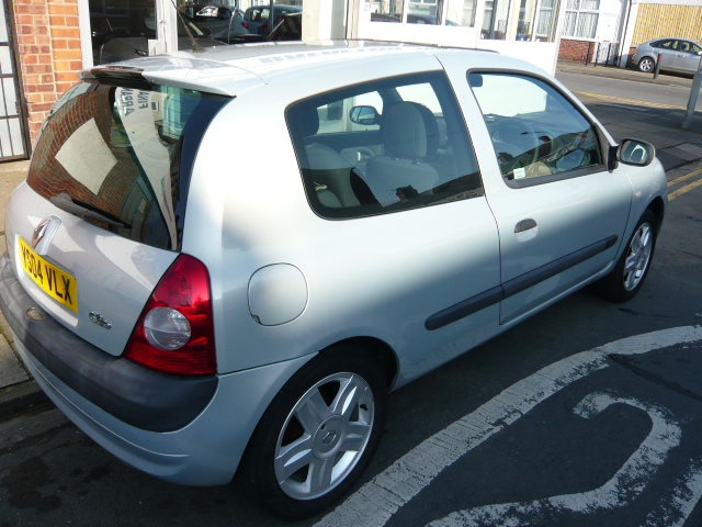 Used Renault Clio 2004 for sale - 77758706: Photo 7