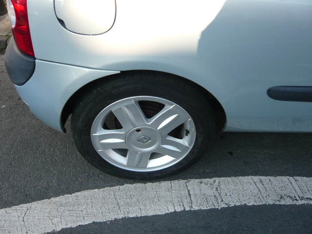 Used Renault Clio 2004 for sale - 77758706: Photo 8