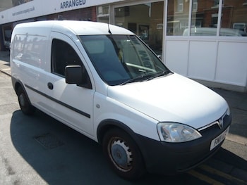 Used Vauxhall Combo 2011 for sale - 75595428: Photo