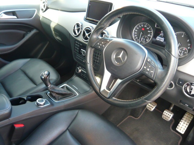 Used Mercedes-Benz B Class 2014 for sale - 76393391: Photo 11