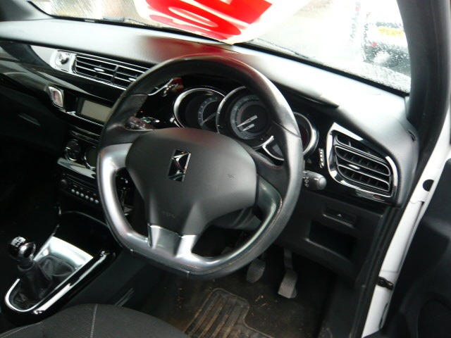 Used Citroen DS3 2012 for sale - 77687411: Photo 9