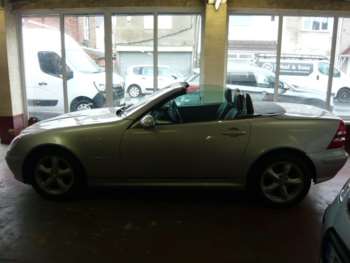 Used Mercedes-Benz SLK 2002 for sale - 74645012: Photo