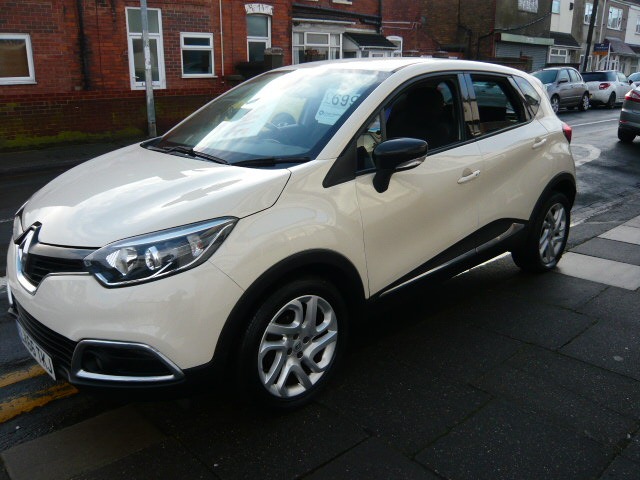 Used Renault Captur 2016 for sale - 76066831: Photo 4