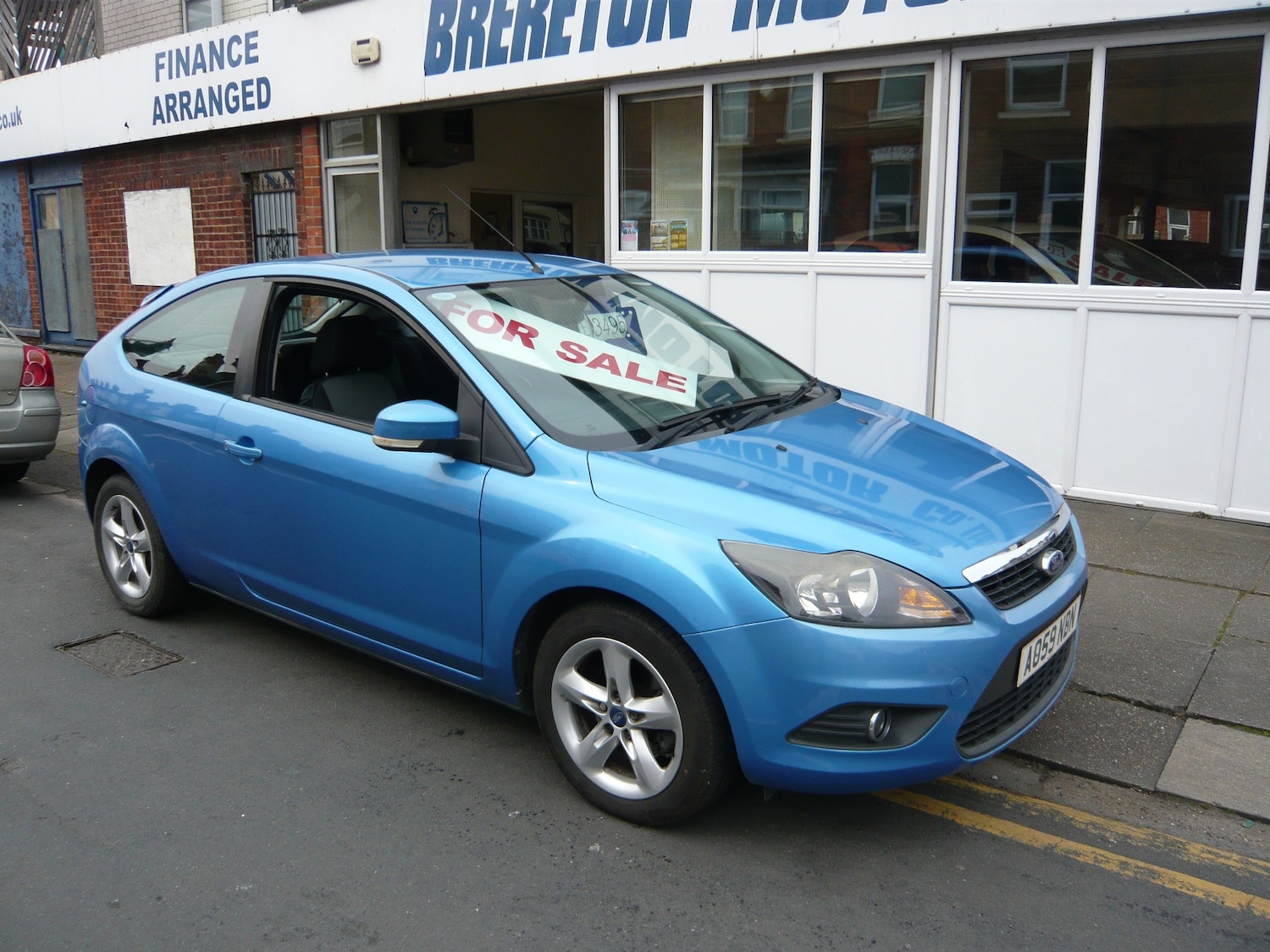 Used Ford Focus 2009 for sale - 78176580: Photo 2